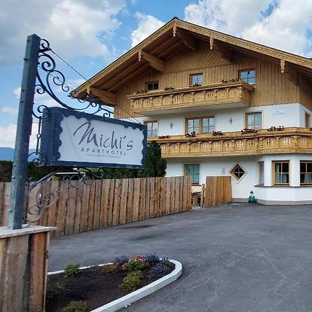 Michis Aparthotel Flachau Eksteriør bilde